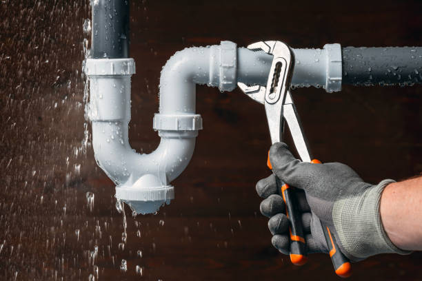 Professional Drain Cleaning technician working in Universal City, TX